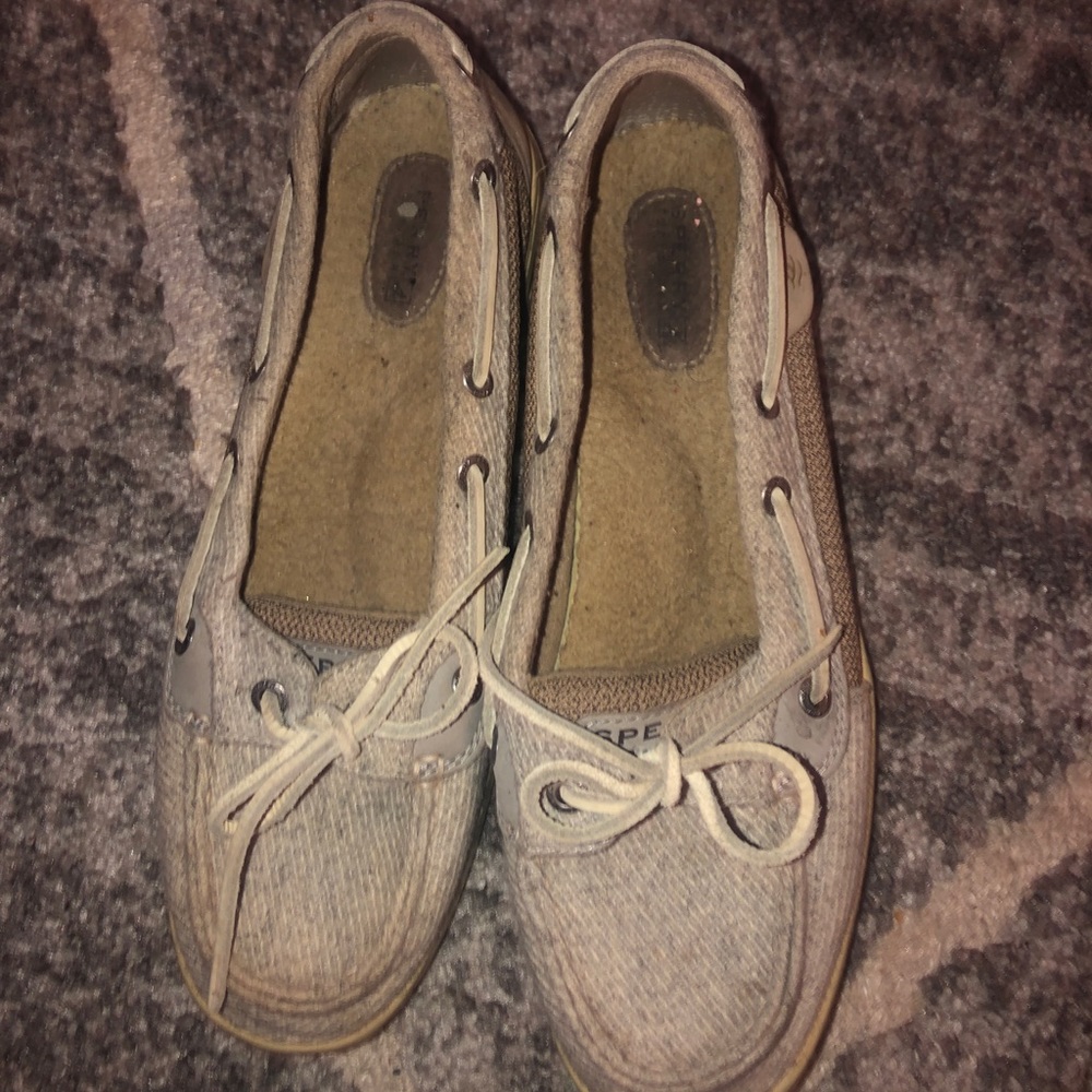 Women Sperrys shoes size 9